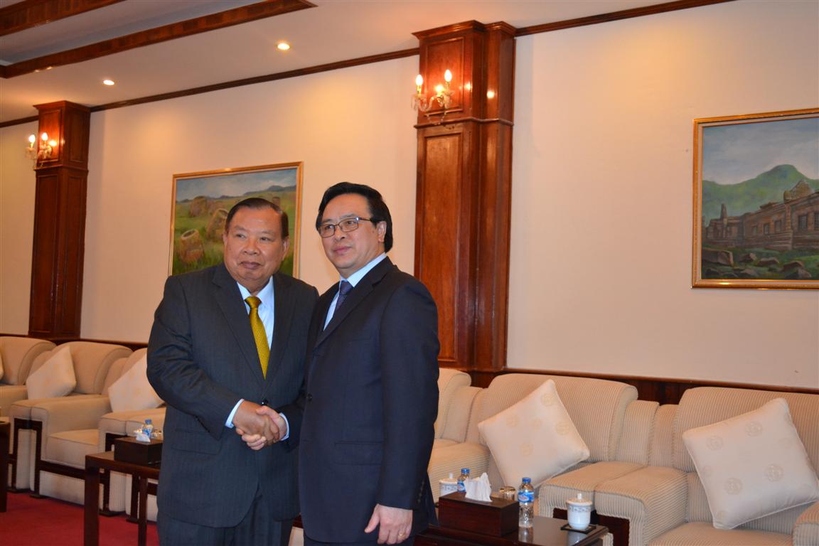 ການພົວພັນມິດຕະພາບທີ່ເປັນມູນເຊື້ອລະຫວ່າງຫວຽດນາມ-ລາວແມ່ນການພົວພັນແບບພິເສດ